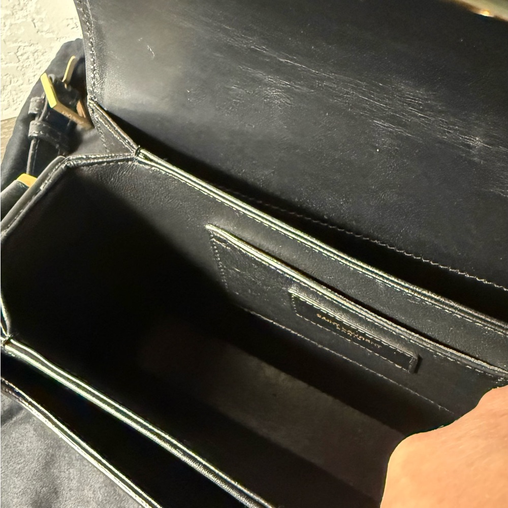 Yves Saint Laurent Medium Solferino Black Leather with Gold Hardware - Picture 6 of 9